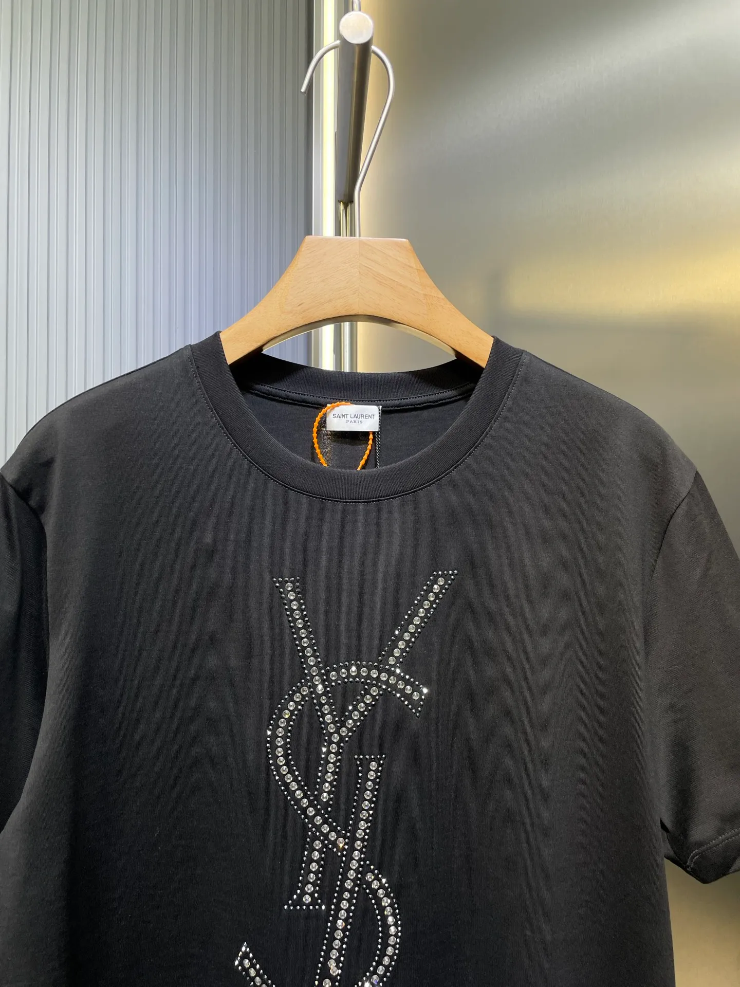YSL🌟【 Original】 2025 T ； ， YSL ，✨buling✨buling✨ ！ size：s-xxxl
